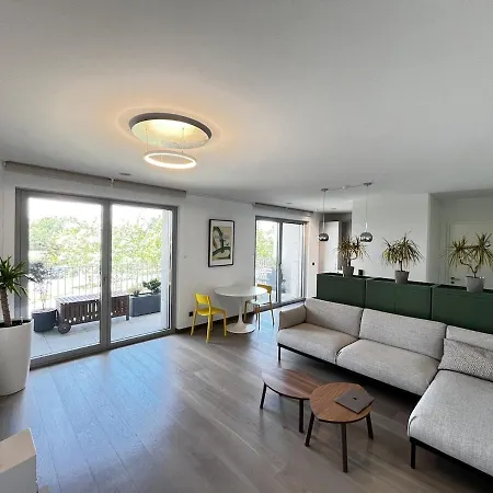Modern Apartment, Fully Equipped With Balcony * Luxemburg